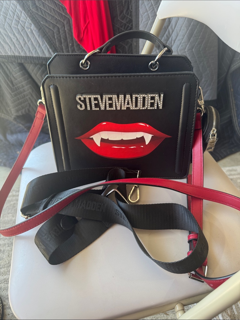 Steve Madden Black Satchel with Red Lip Vampire Graphic and Red Strap